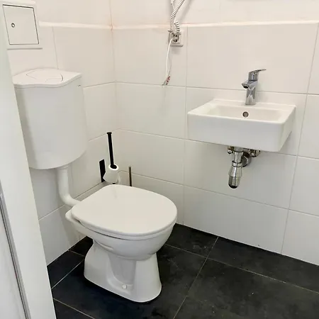 Cosy Near Metro U1 & Free Parking * Gerasdorf bei Wien